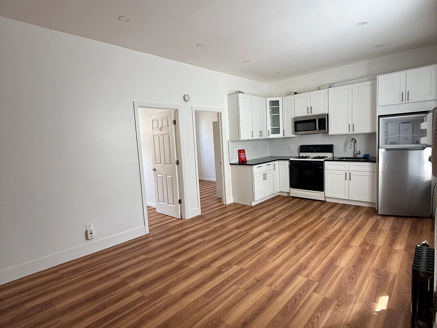 320 Ovington Avenue — Photo 2