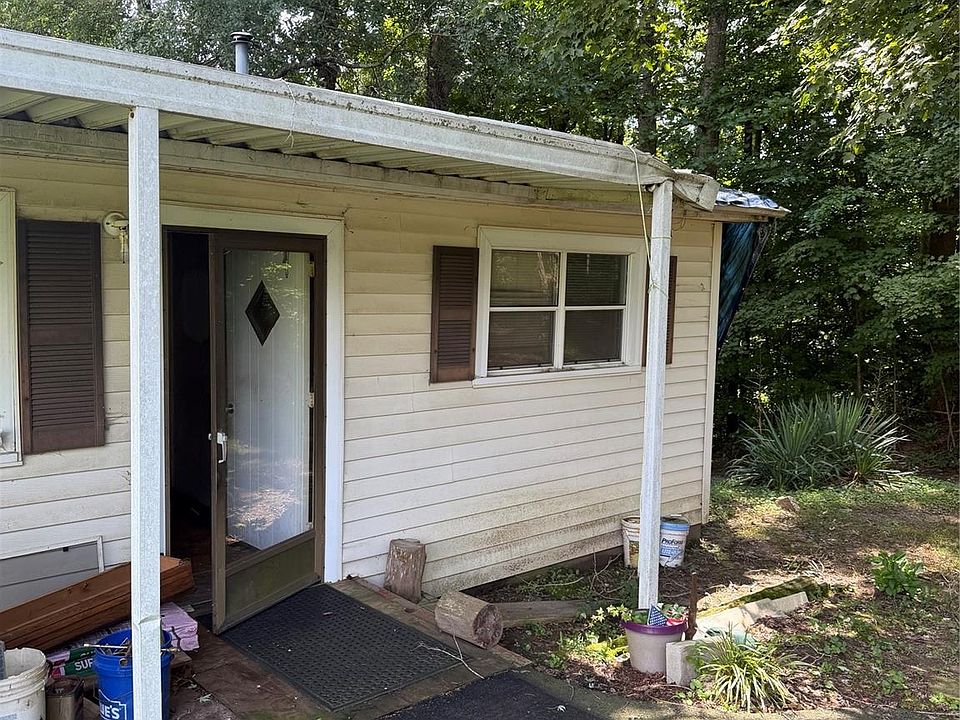 2nd image of 1150 Hardin Rd