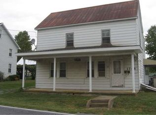 1748 Weavertown Rd, Douglassville, PA 19518