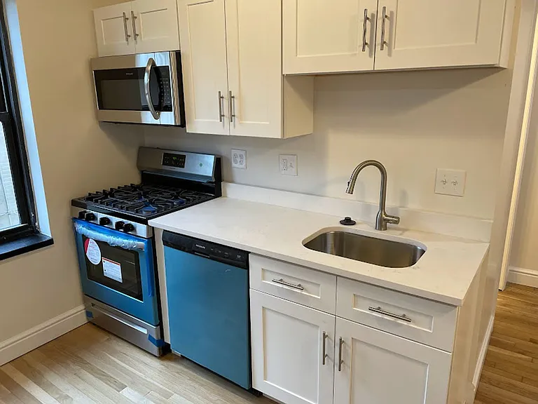 259 Shady Avenue — Photo 19