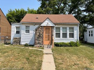 7209 Toepfer Rd, Warren, MI 48091