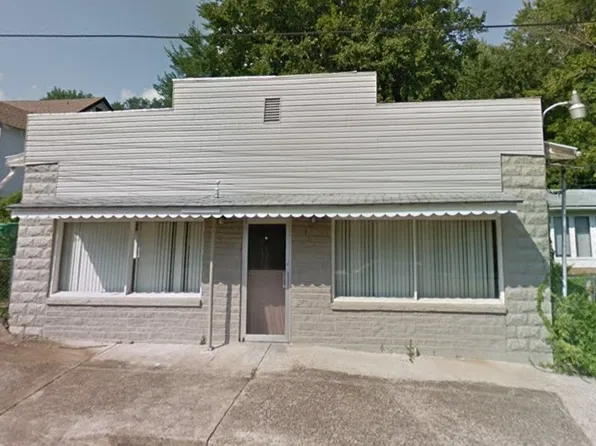 313 Station St, Leadwood, MO 63653