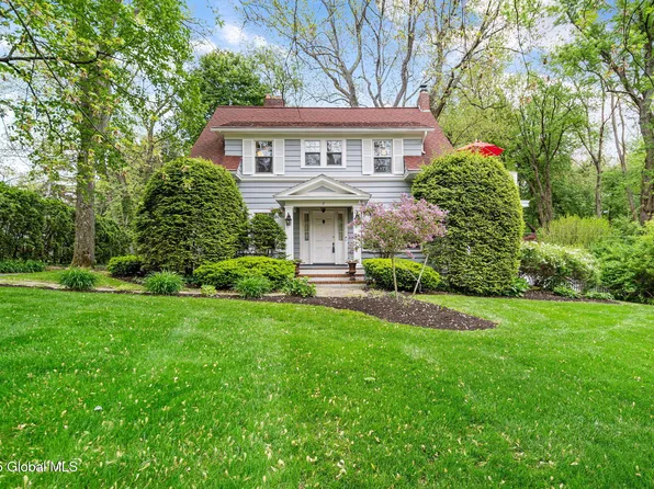 2 Loudon Parkway, Loudonville, NY 12211