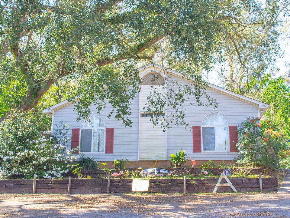 1st image of 1106 Arkansas St