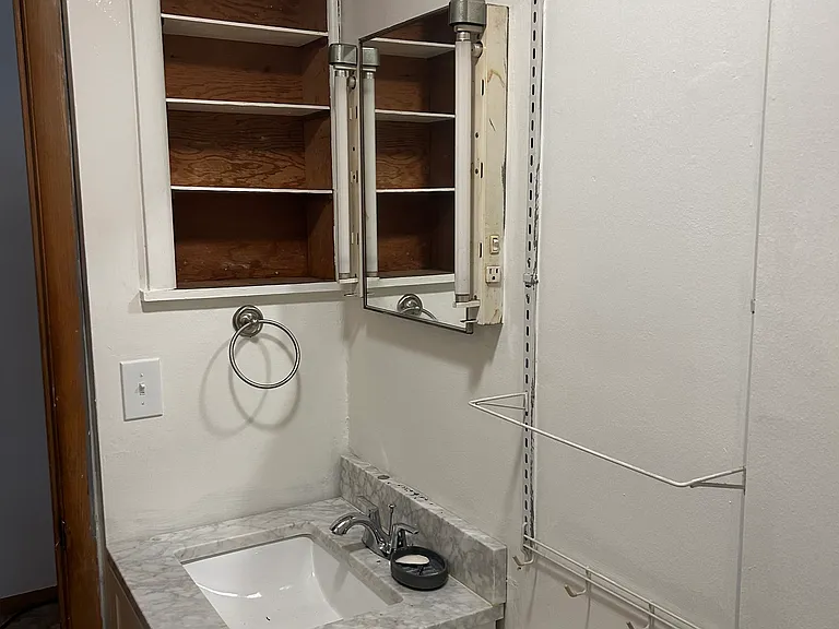 408 N Stevenson St #408 — Photo 13