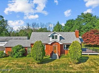 561 Spook Rock Rd, Hudson, NY 12534