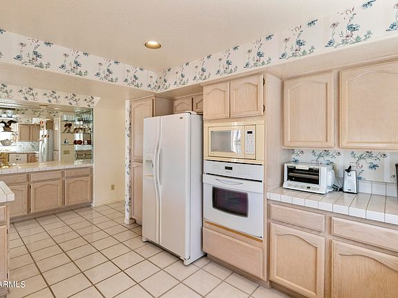 2nd image of 10509 E SUNNYDALE Drive