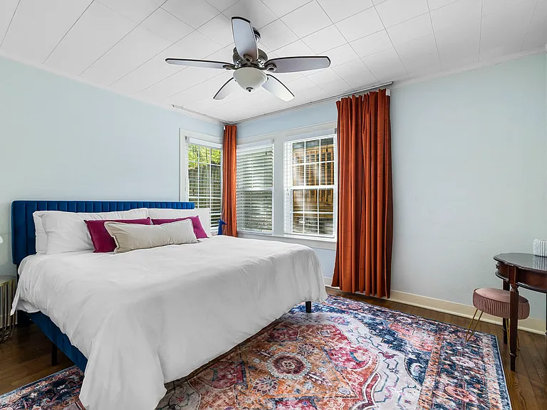 1015 Avondale Rd — Photo 42
