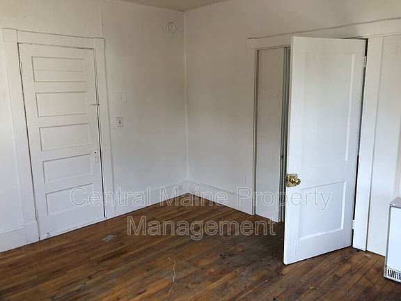 2nd image of 52 Falmouth St #2