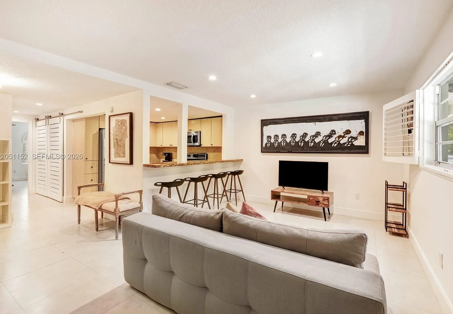 The Majorcas Condo — Photo 1