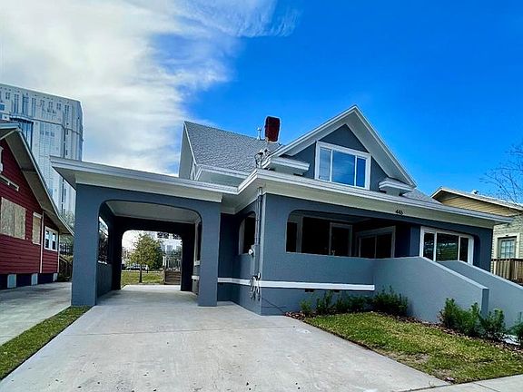 3rd image of 446 Ruth Ln