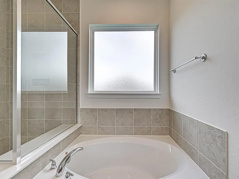 8022 Pinebrook Arbor Ct — Photo 35