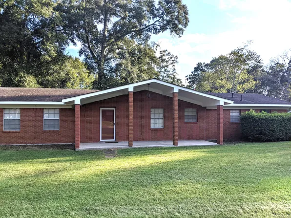 409 Mulberry St, Purvis, MS 39475