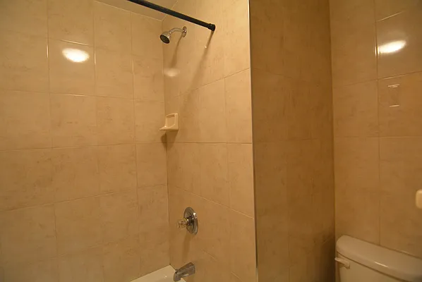 Rented by Hagstrom Management Inc | media 14