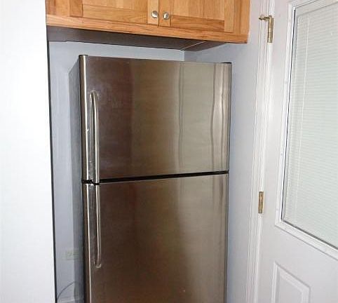 2nd image of 1142 W Wellington Ave #2FA