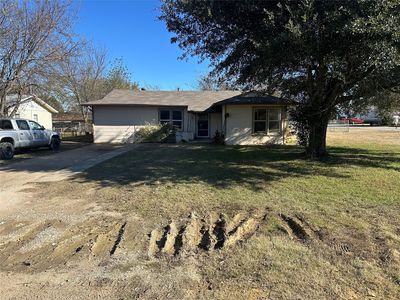 500 N Main St, Joshua, TX, 76058