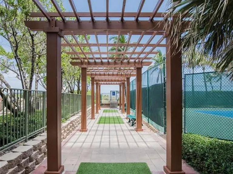 2080 S Ocean Dr #8 — Photo 36