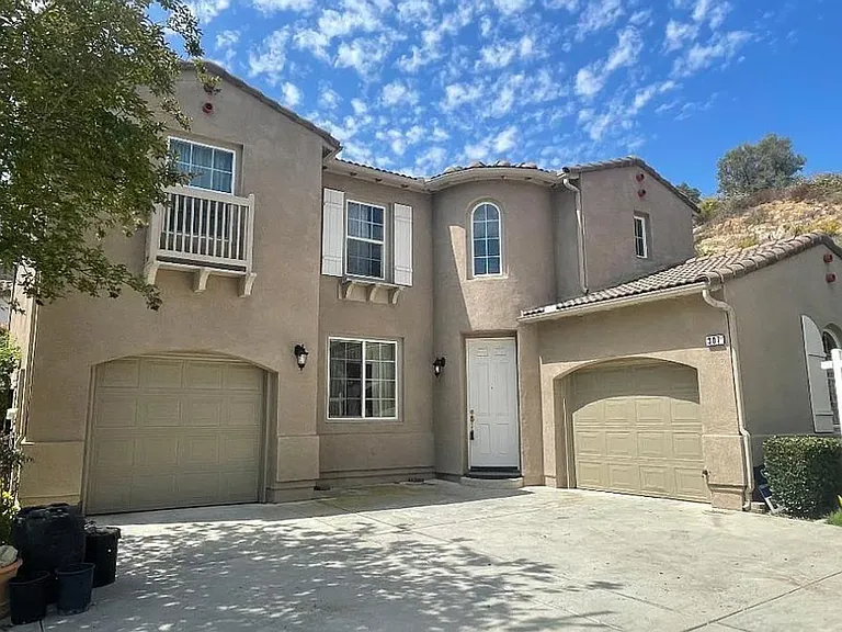 307 Calle De Portola — Photo 2