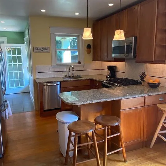24 Burdick Ave — Photo 6