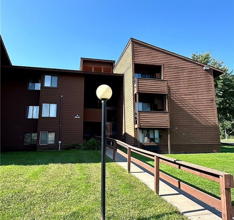 1st image of 348 Village Blvd N