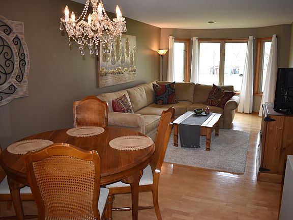3rd image of 509 6th Ave W APT 102