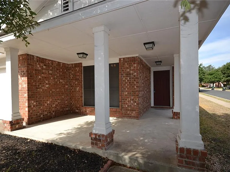3207 Picton Ct — Photo 2
