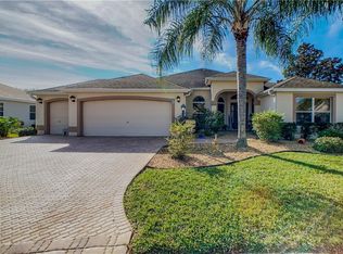 1870 Oxford Ln, The Villages, FL 32162