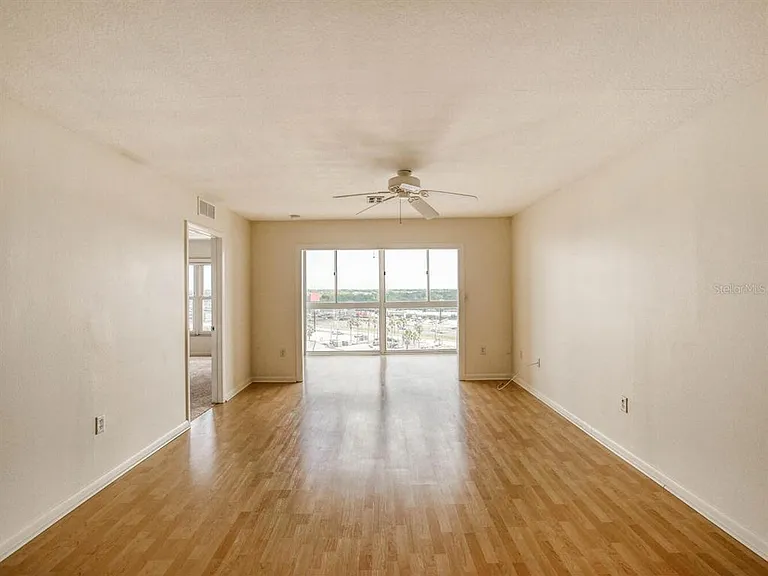4939 Floramar Ter #904 — Photo 15