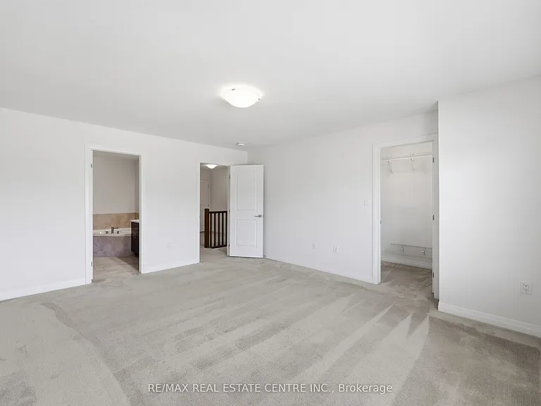 37 Greenwich Ave — Photo 30