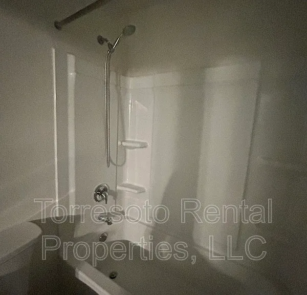 5910 Sandy Lake St — Photo 21