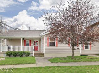 809 N Morris Ave, Bloomington, IL