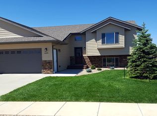 6605 Dunsmore Rd, Rapid City, SD 57702