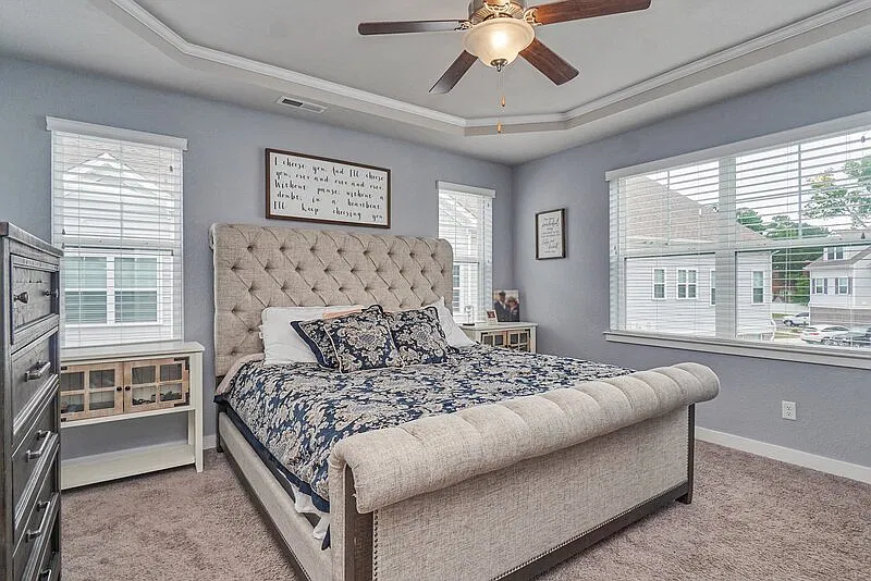 4 bed, 3.5 bath, 2778 sqft, $2,800 — Photo 3