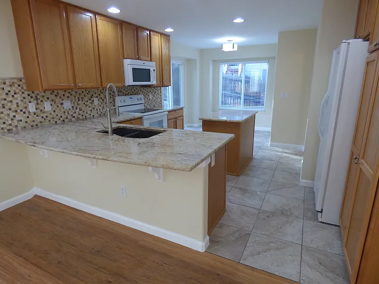 5468 Ben Park Cir — Photo 5