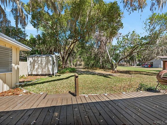 4th image of 8950 E Devilsneck Rd