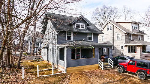 114 Linden Rd Photo 1