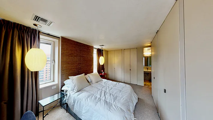 Rented by Compass | media 22