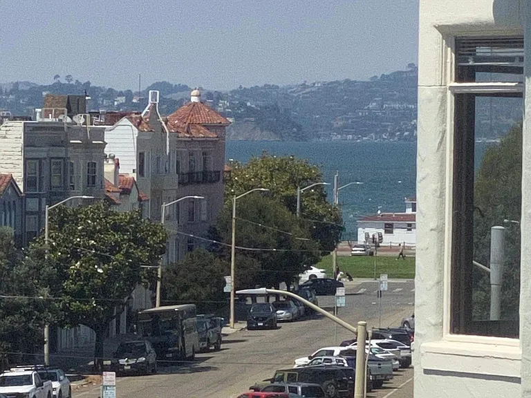 Fillmore St — Photo 1