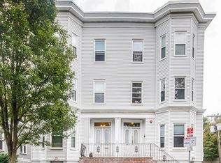 90 1/2 Inman St UNIT 3, Cambridge, MA 02139