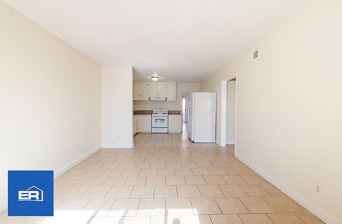 1st image of 2024 Sunrise Ln E #2