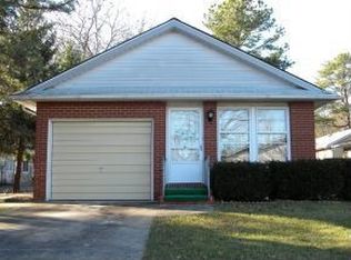 10 Walnut Rd, Manahawkin, NJ 08050