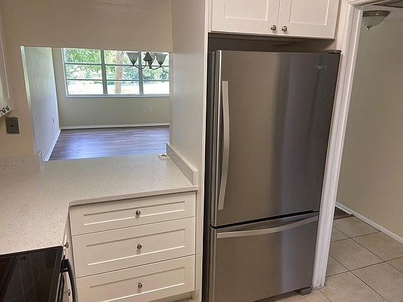 5th image of 9430 Tangerine Place #205