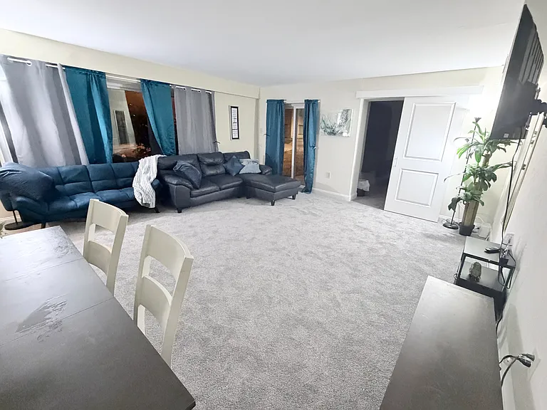 600 Pacific Ave #C103 — Photo 2