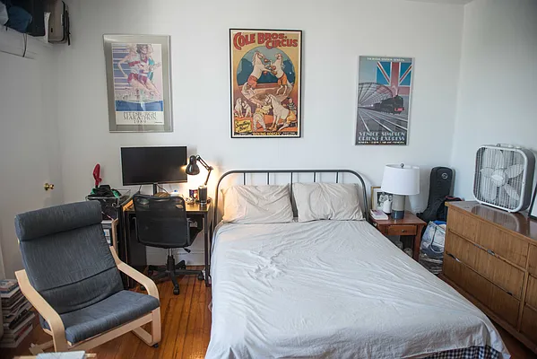 Rented by Douglas Elliman | media 7