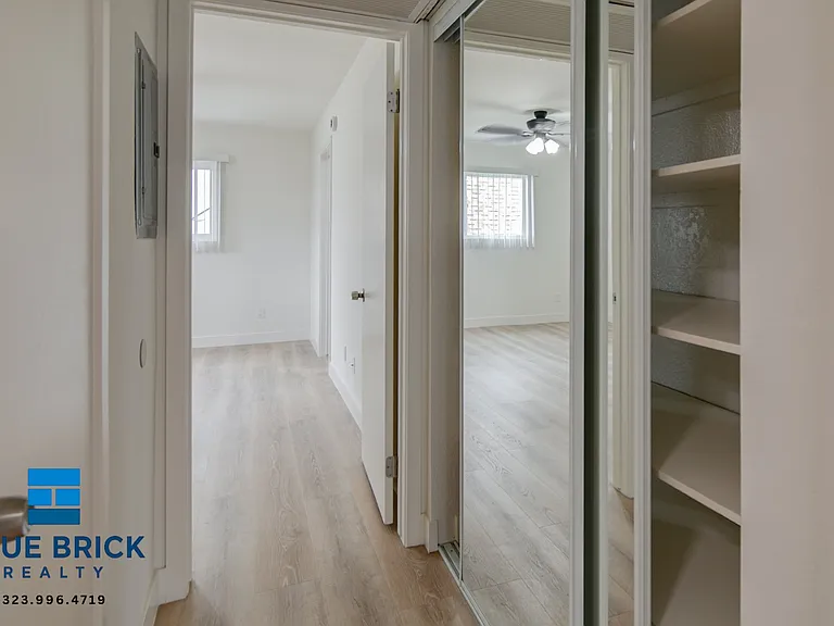 536 E Cypress Ave #301 — Photo 5