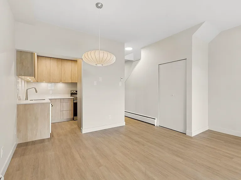 1010 Cypress St — Photo 6