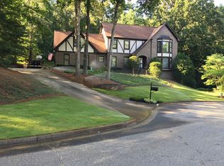 700 Wayt Rd, Roswell, GA 30076