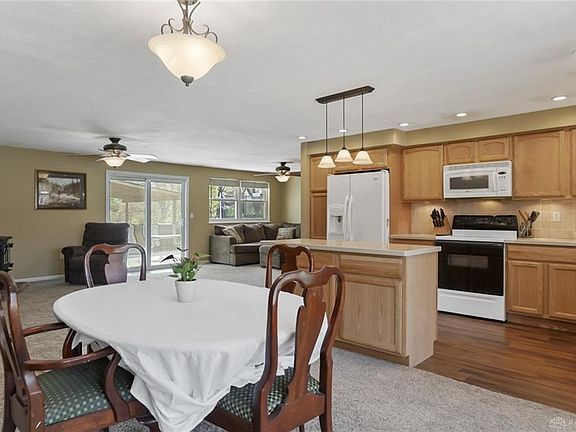 4th image of 6712 Summerdale Dr