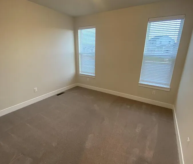 265 Farmstead Dr — Photo 11