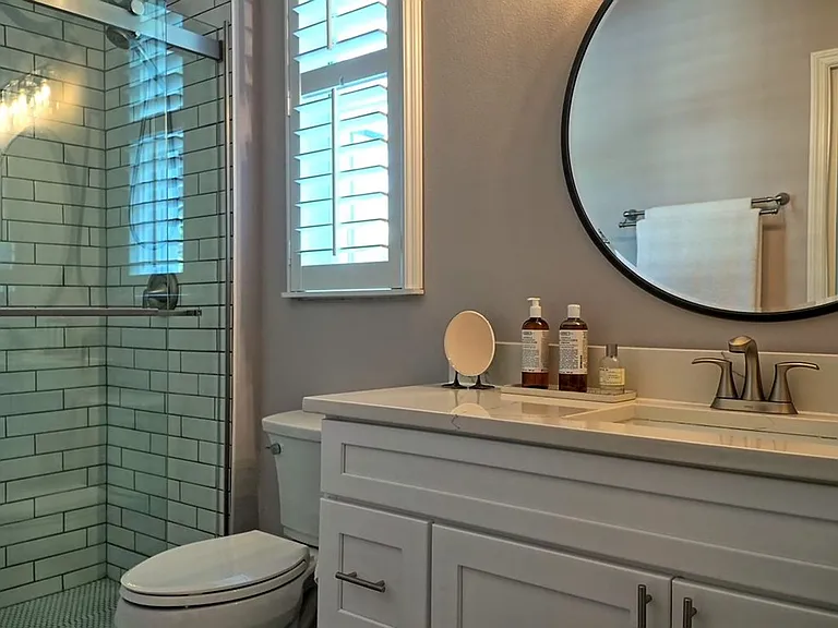 10107 Shortwood Ln — Photo 17
